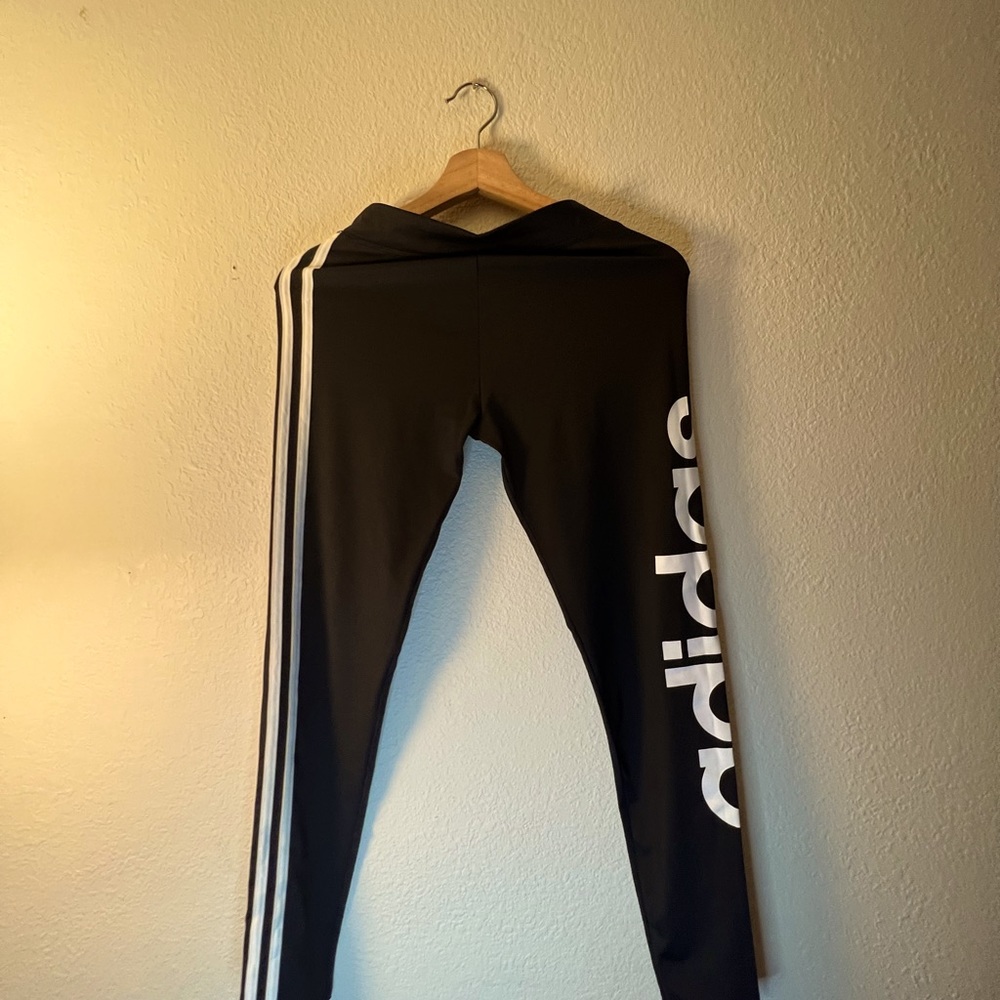 Adidas leggings